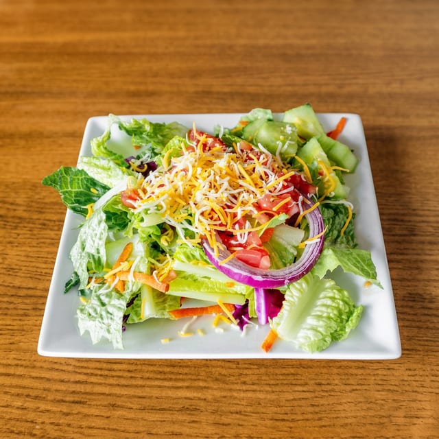 Gourmet Garden Salad.